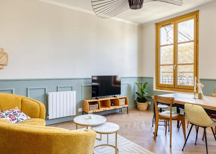 Raf & Liza Sublime F2 Proche Vieux-marche *