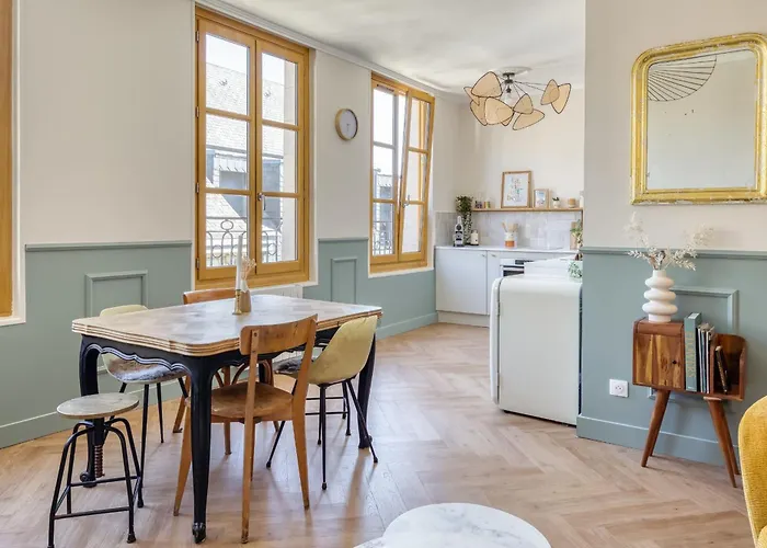 Raf & Liza Sublime F2 Proche Vieux-marche Rouen