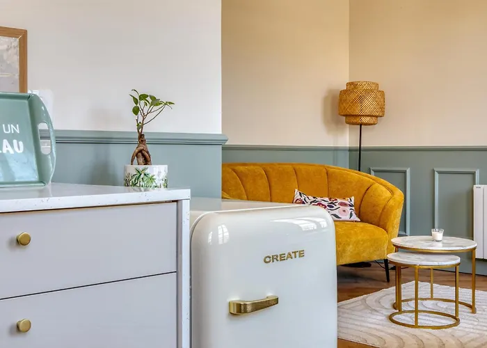 Raf & Liza Sublime F2 Proche Vieux-marche Lejlighed